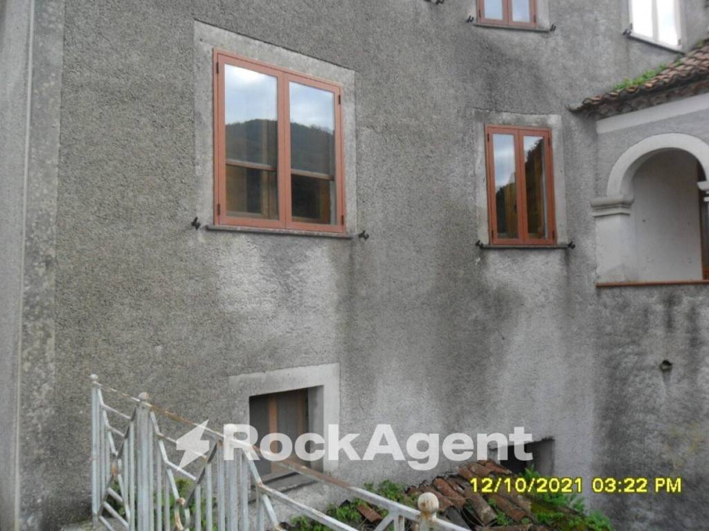 Casa indipendente a Trecchina in Via Grisi, 2 - Foto 5