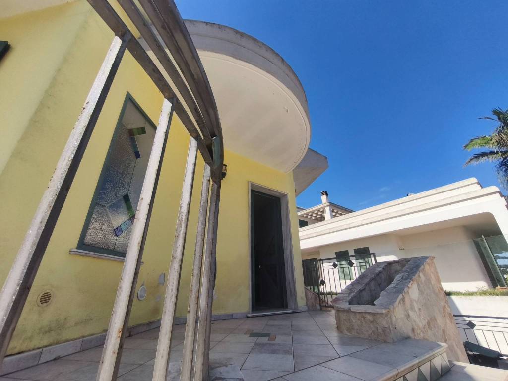 Villa a Taviano in Via Pio La Torre, 13 - Foto 3