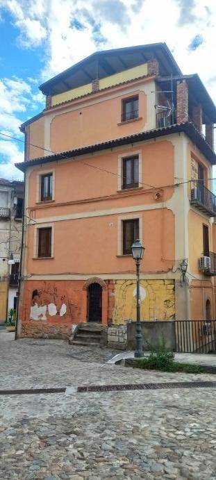 Palazzo / stabile a Cosenza in Via Portapiana, 18 - Foto 3