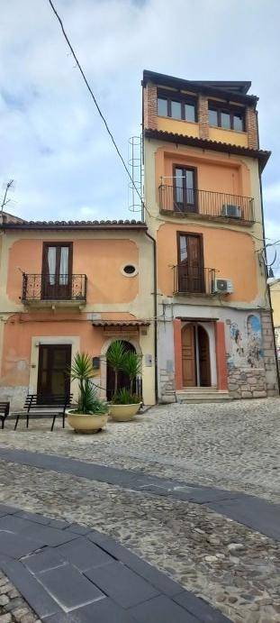 Palazzo / stabile a Cosenza in Via Portapiana, 18 - Foto 4