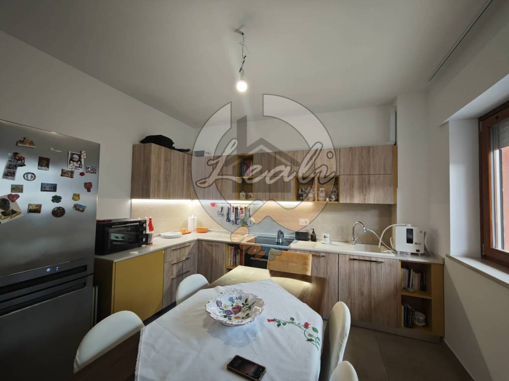 Appartamento a Tolentino in Via Pasubio, 18 - Foto 2