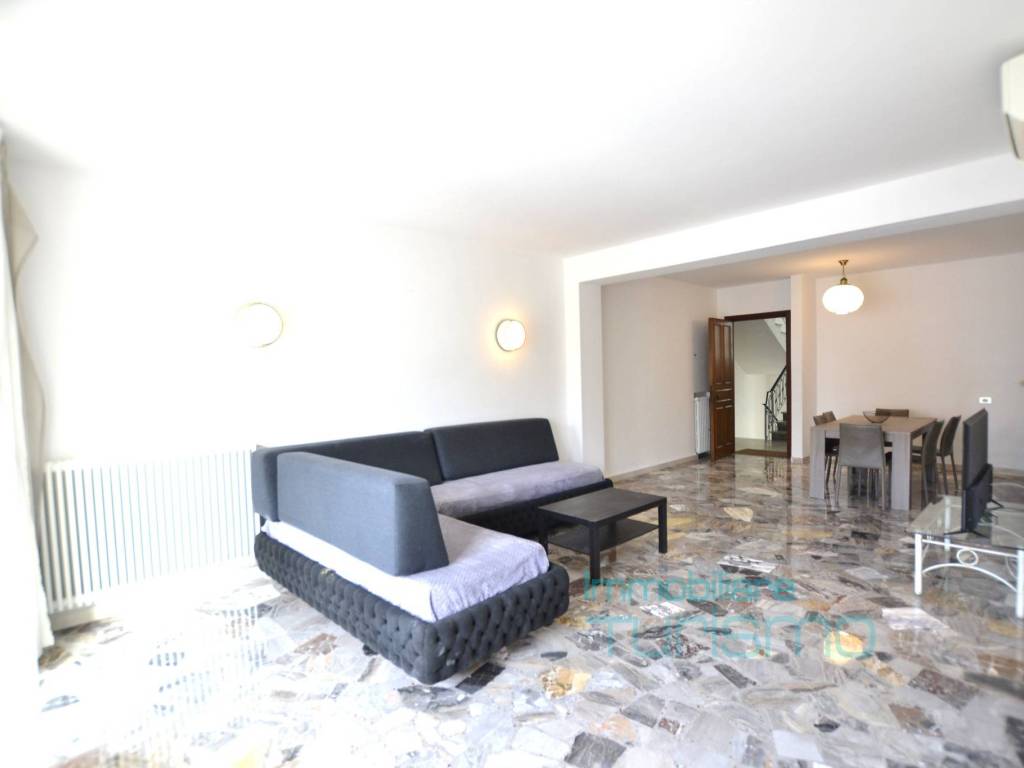 Appartamento a Riccione in Viale Ippolito Nievo - Foto 3