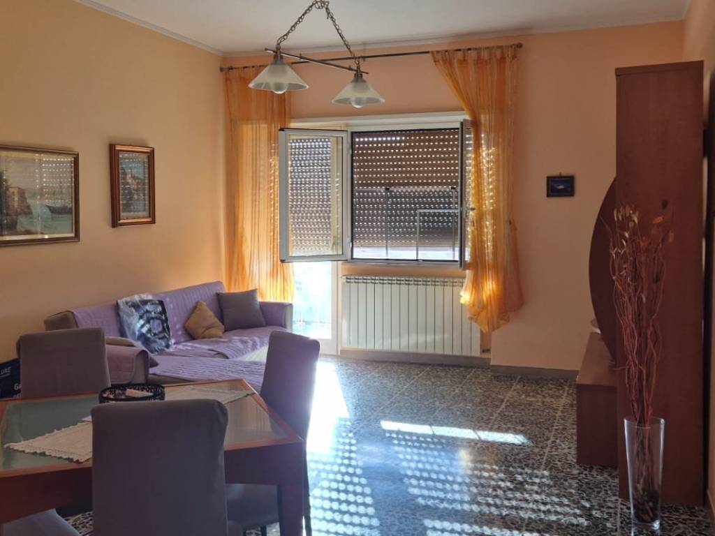 Appartamento a Terracina in Via Badino - Foto 2