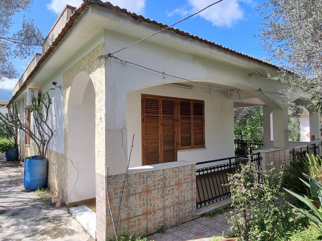 Villa a Carini in Via Milazzo, 13 - Foto 2