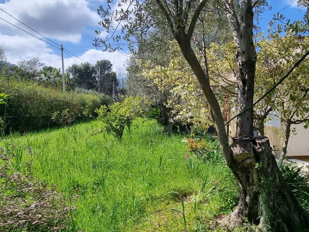 Villa a Carini in Via Milazzo, 13 - Foto 5
