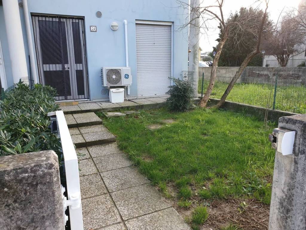 Appartamento a Monfalcone in Via Aris - Foto 2