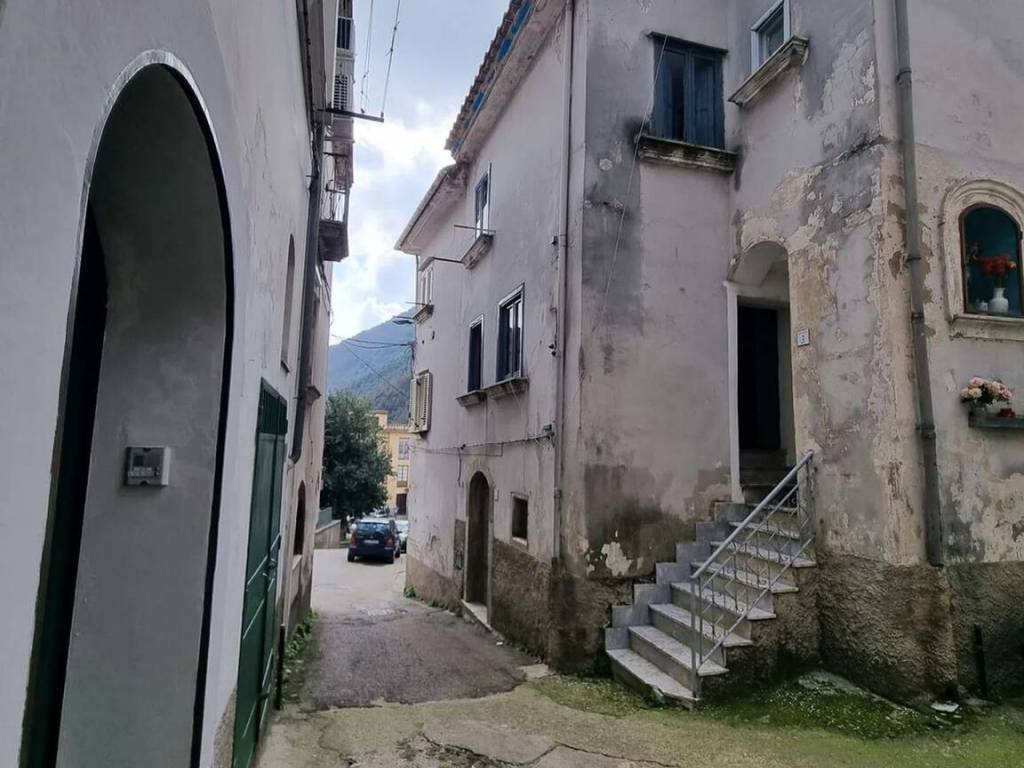 Appartamento a Campagna in Via Atri, 12 - Foto 3