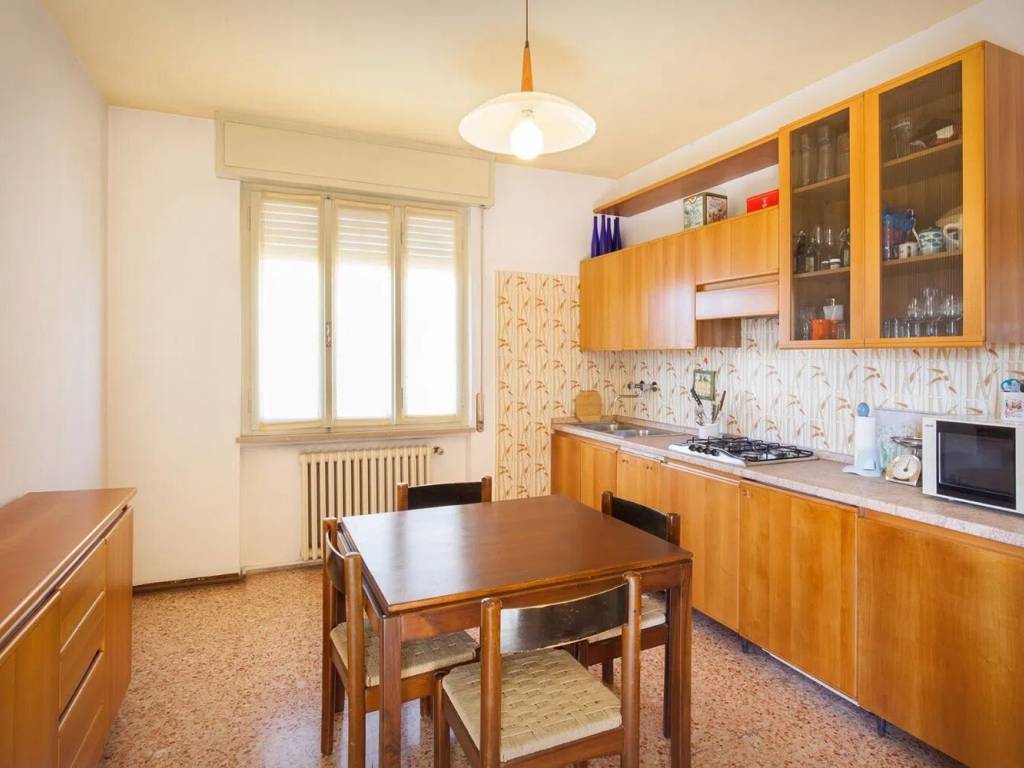 Villa a Bardolino in Via Marconi, 48 - Foto 4