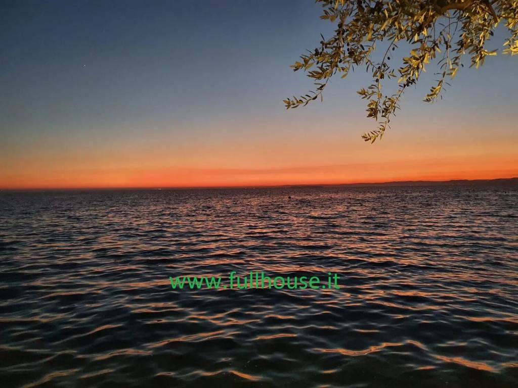 Villa a Bardolino in Via Marconi, 48 - Foto 3