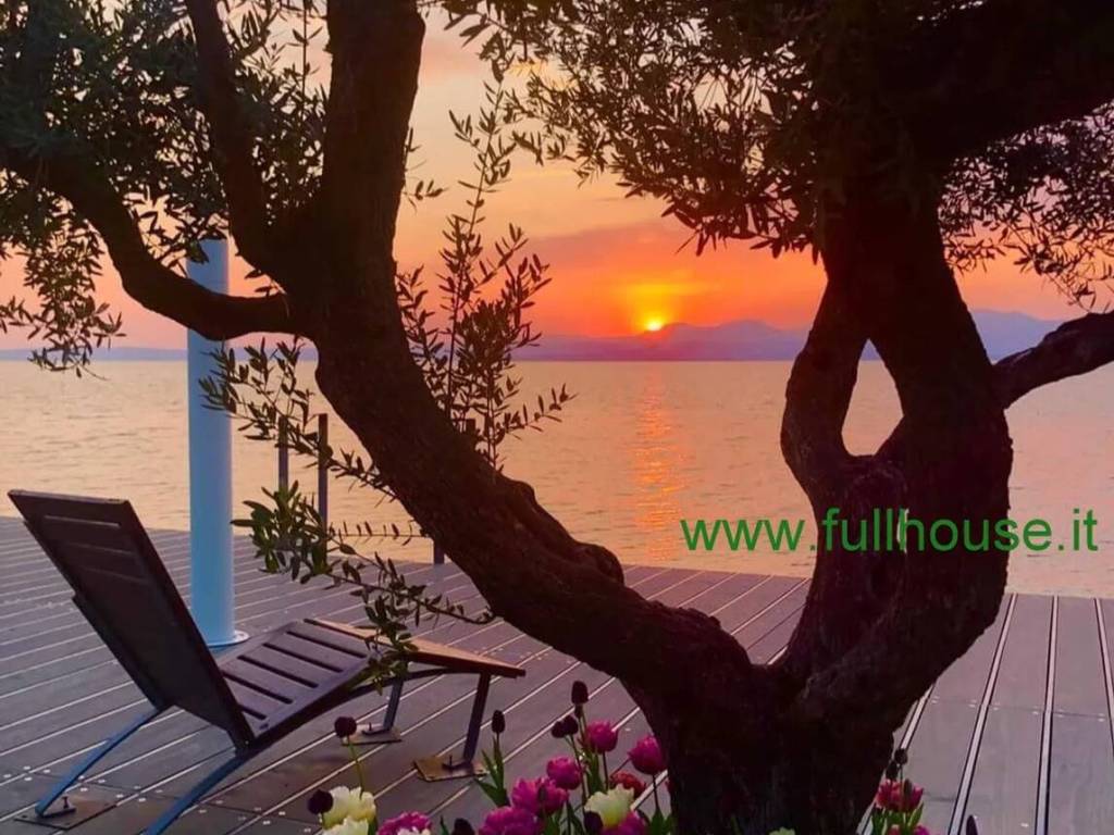 Villa a Bardolino in Via Marconi, 48 - Foto 2