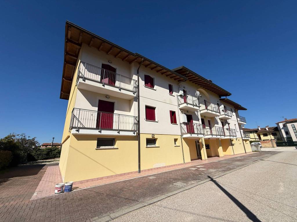 Appartamento a Carlino in Via Donatori di Sangue - Foto 3