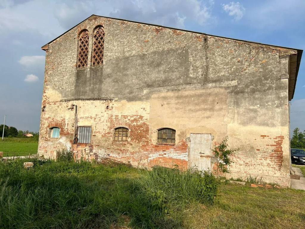 Villa a Pegognaga in Strada Chiaviche - Foto 2