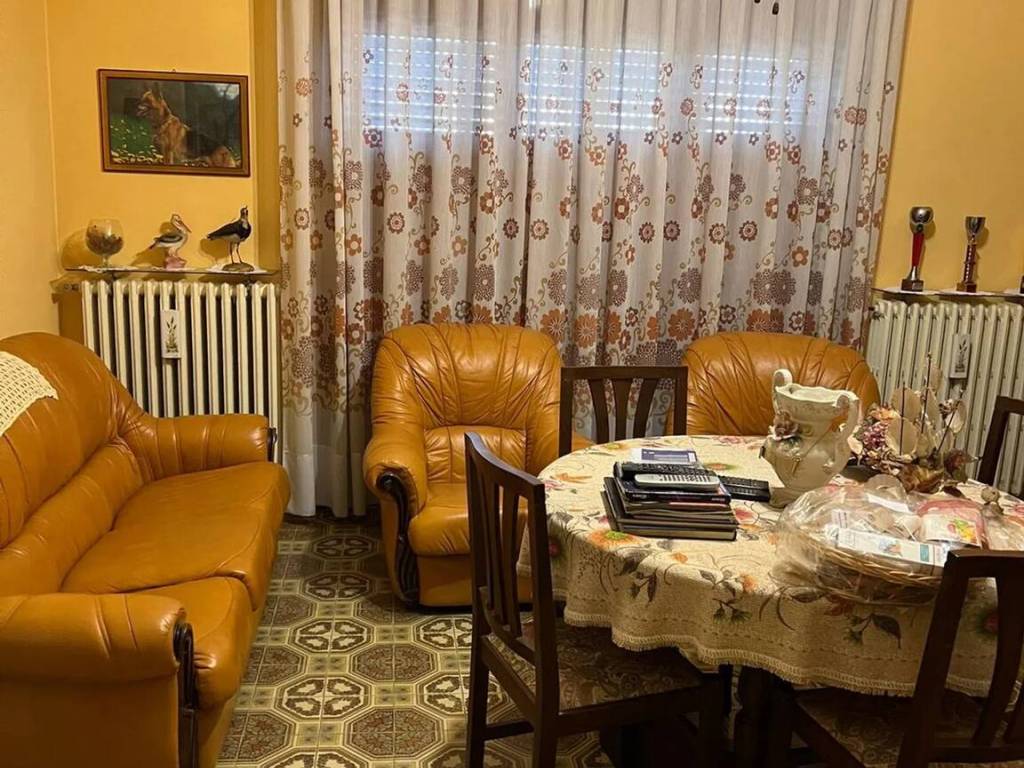 Villa a Quistello in Via Martiri di Belfiore, 17 - Foto 2