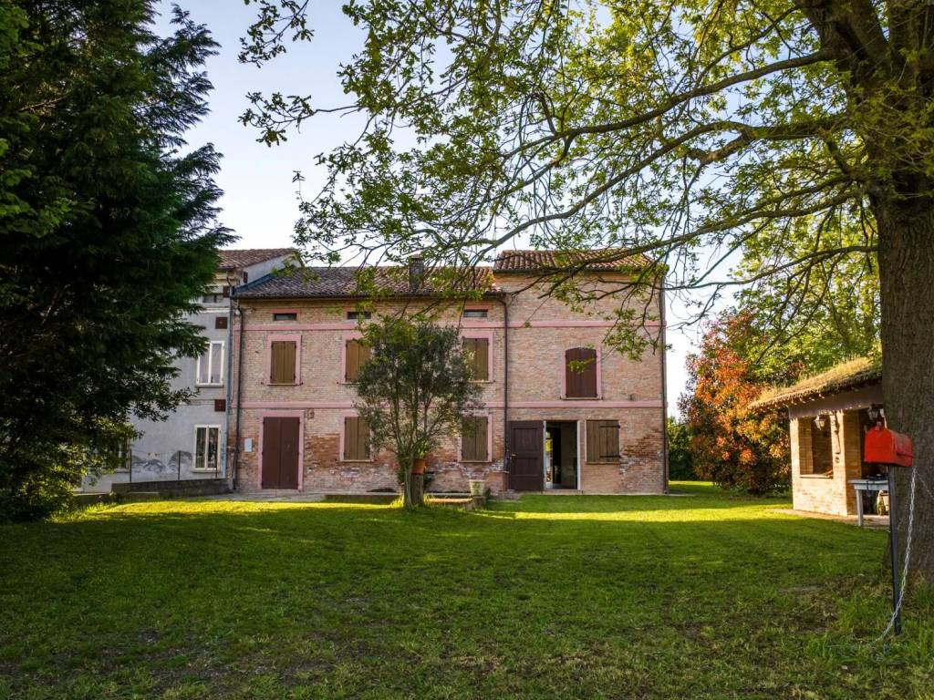 Villa a Quistello in Via Ca' Rossa - Foto 2