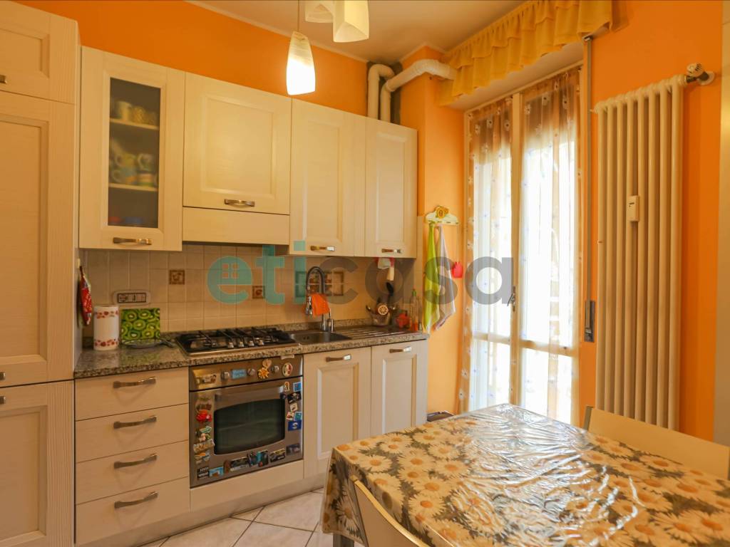 Appartamento a Piacenza in Strada Malchioda 52, Piacenza, 52 - Foto 2