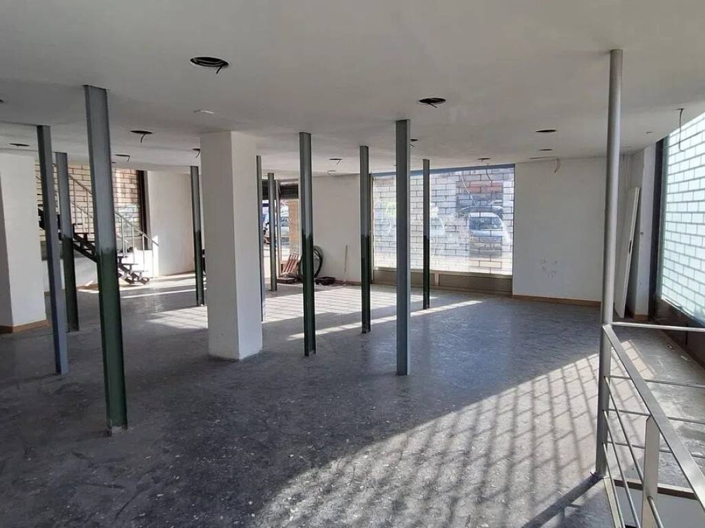 Immobile a Sassari in Piazza Monsignor Arcangelo Mazzotti - Foto 2