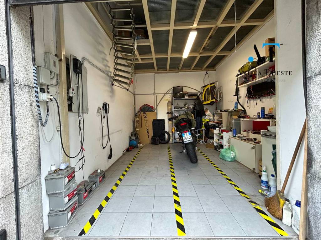 Box / garage a Trieste in Viale Miramare, 35 - Foto 4