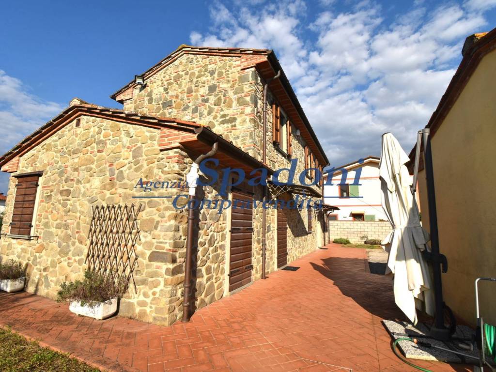 Villa a Ponte buggianese in Via Porrione - Foto 3