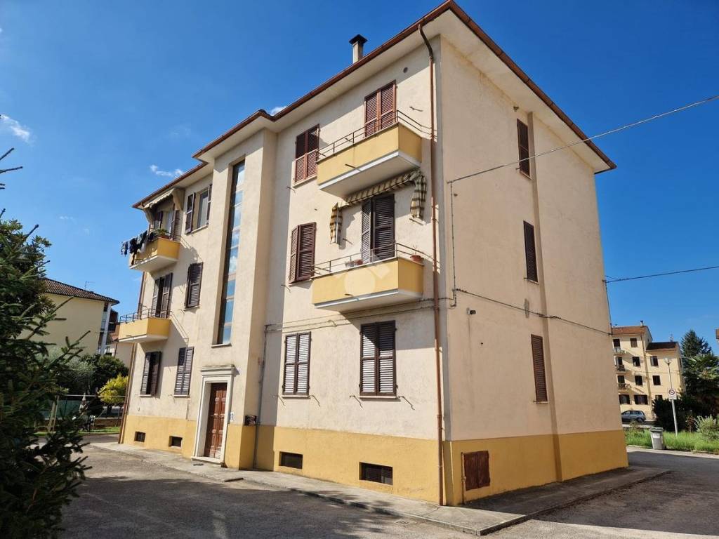Appartamento a Spoleto in Viale Guglielmo Marconi, 343 - Foto 3