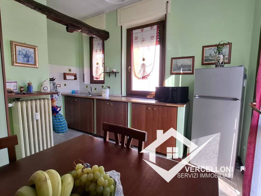 Appartamento a Novara in Via Ermanno Lazzarino - Foto 4