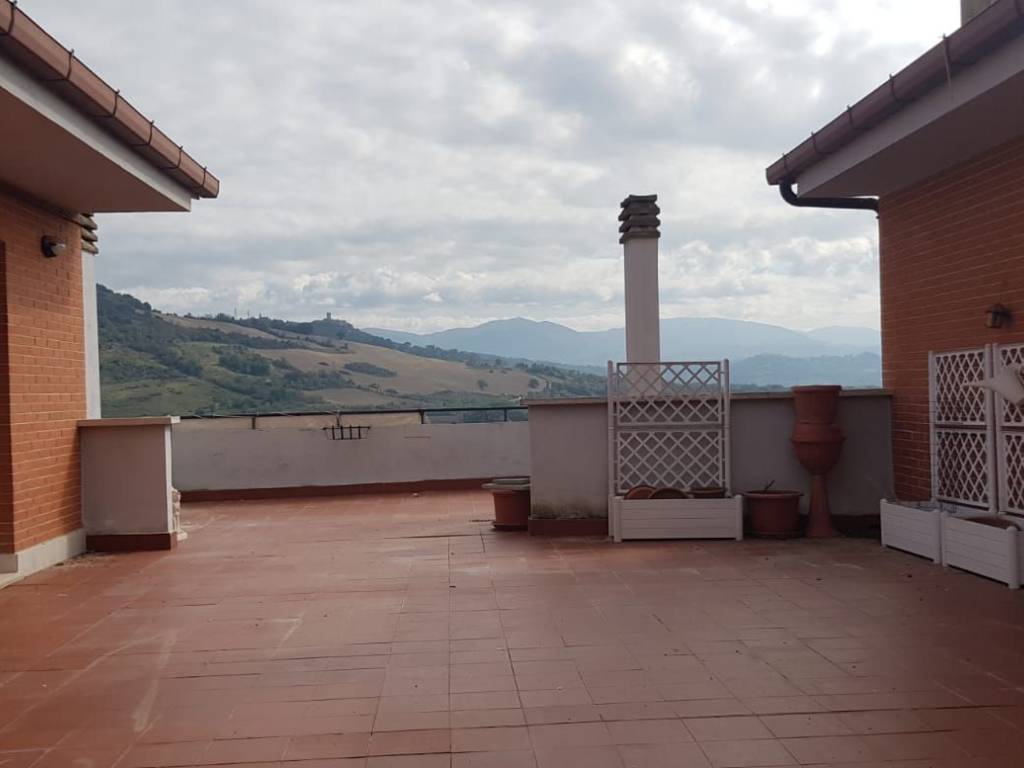 Attico / mansarda a Orte in Via Raffaello - Foto 5