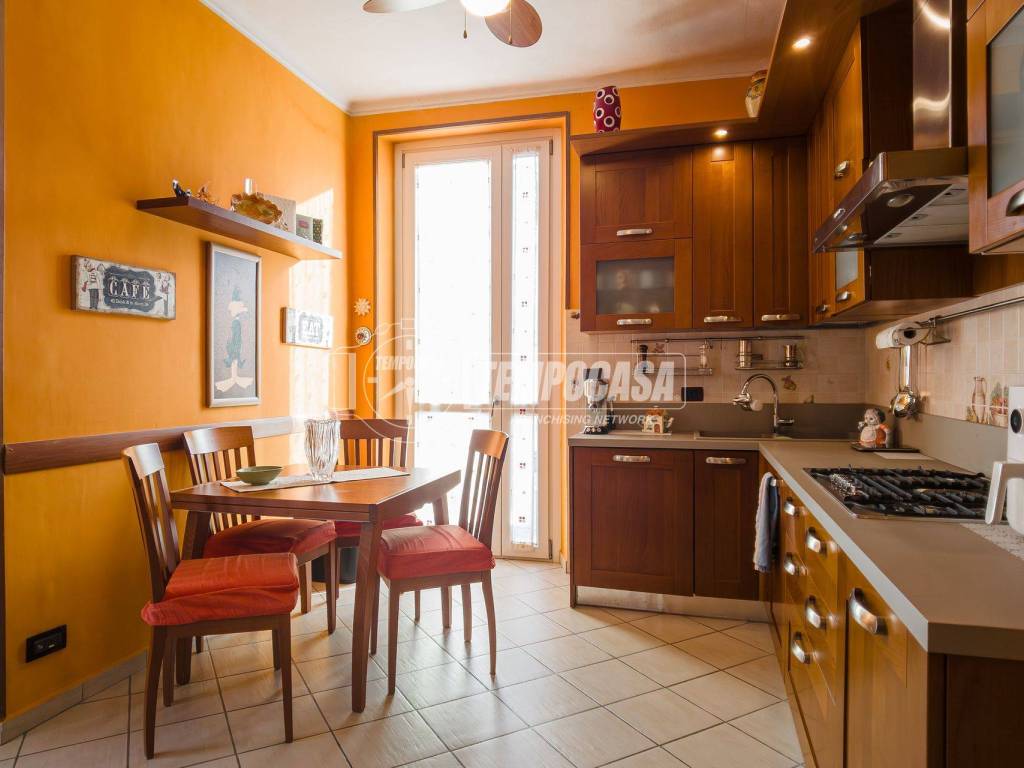 Appartamento a Collegno in Via Giuseppe Mazzini - Foto 5