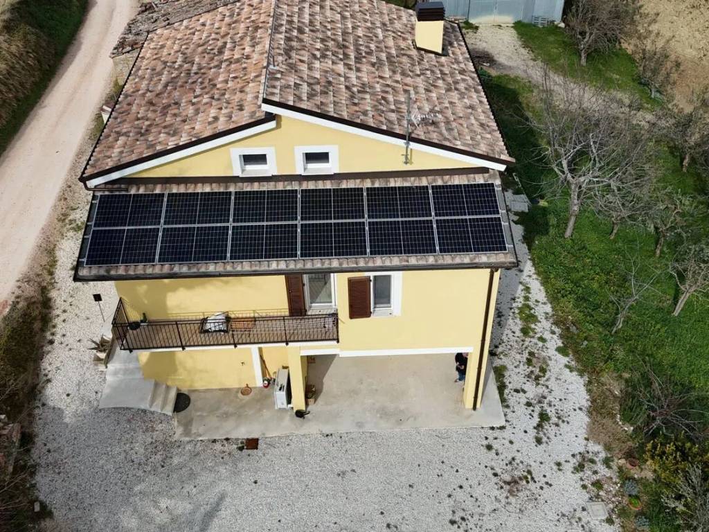 Villa a San severino marche in Via Parolito S.N.C. - Foto 4