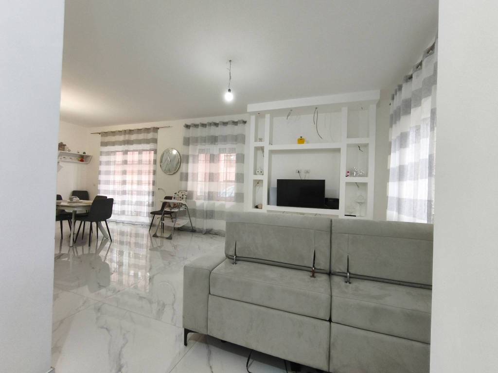 Appartamento a Gallipoli in Via Ippolito Nievo, 29 - Foto 4