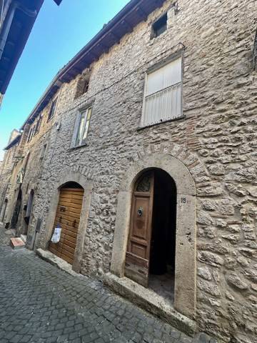 Casa indipendente a Alatri in Vicolo Sant'Antonio Abate - Foto 2