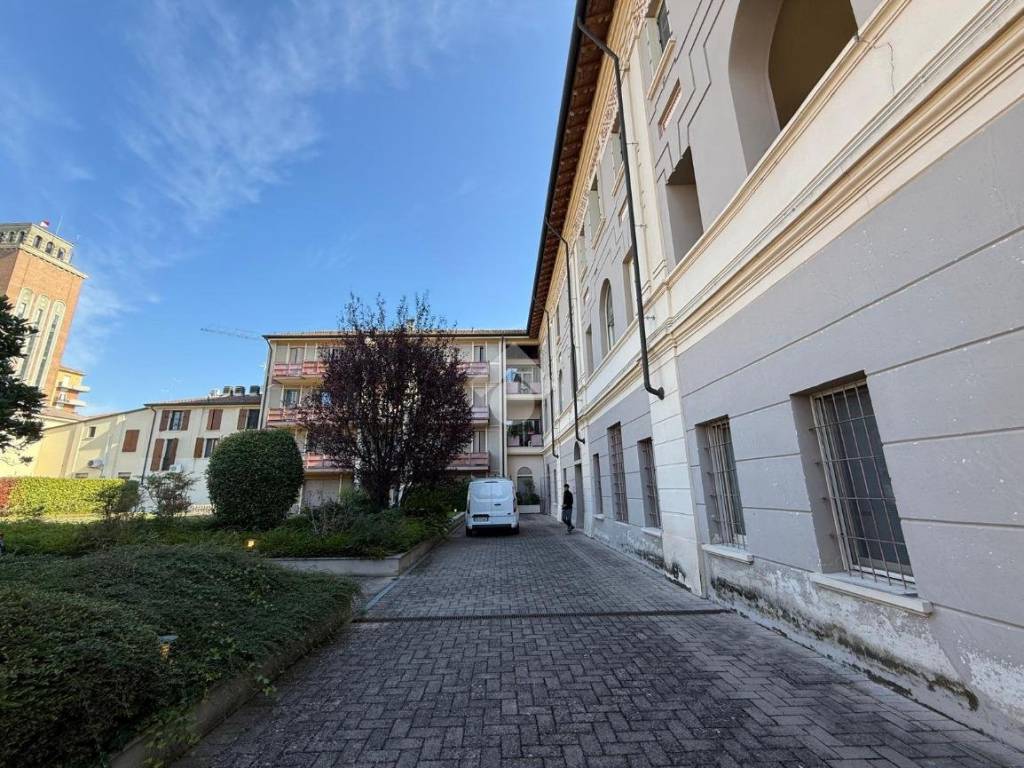 Appartamento a Casalmaggiore in Piazza della vittoria di S. Martino, 15 - Foto 5