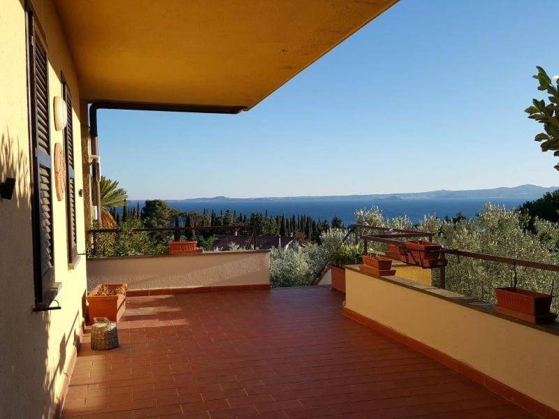 Villa a Bolsena in Via Madonna del Giglio - Foto 3