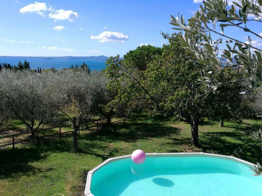 Villa a Bolsena in Via Madonna del Giglio - Foto 5