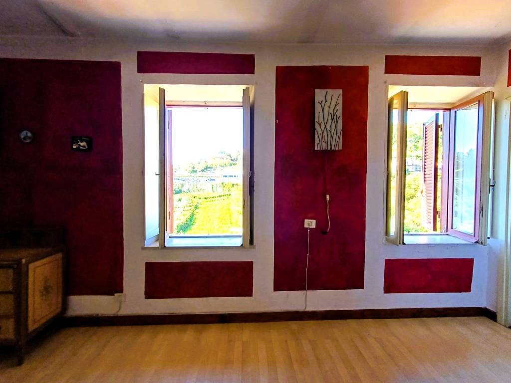 Appartamento a Caprarola in Via Camillo Benso di Cavour - Foto 4