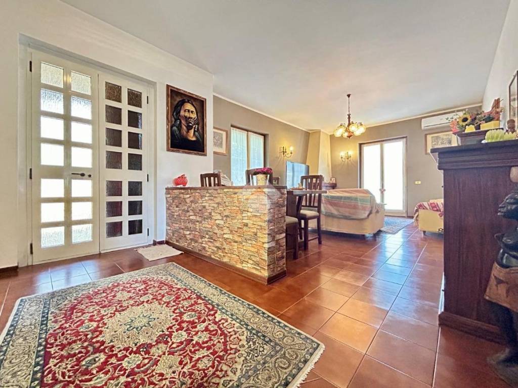 Villa a Castelleone in Via Giuseppe Mazzini, 24 - Foto 2