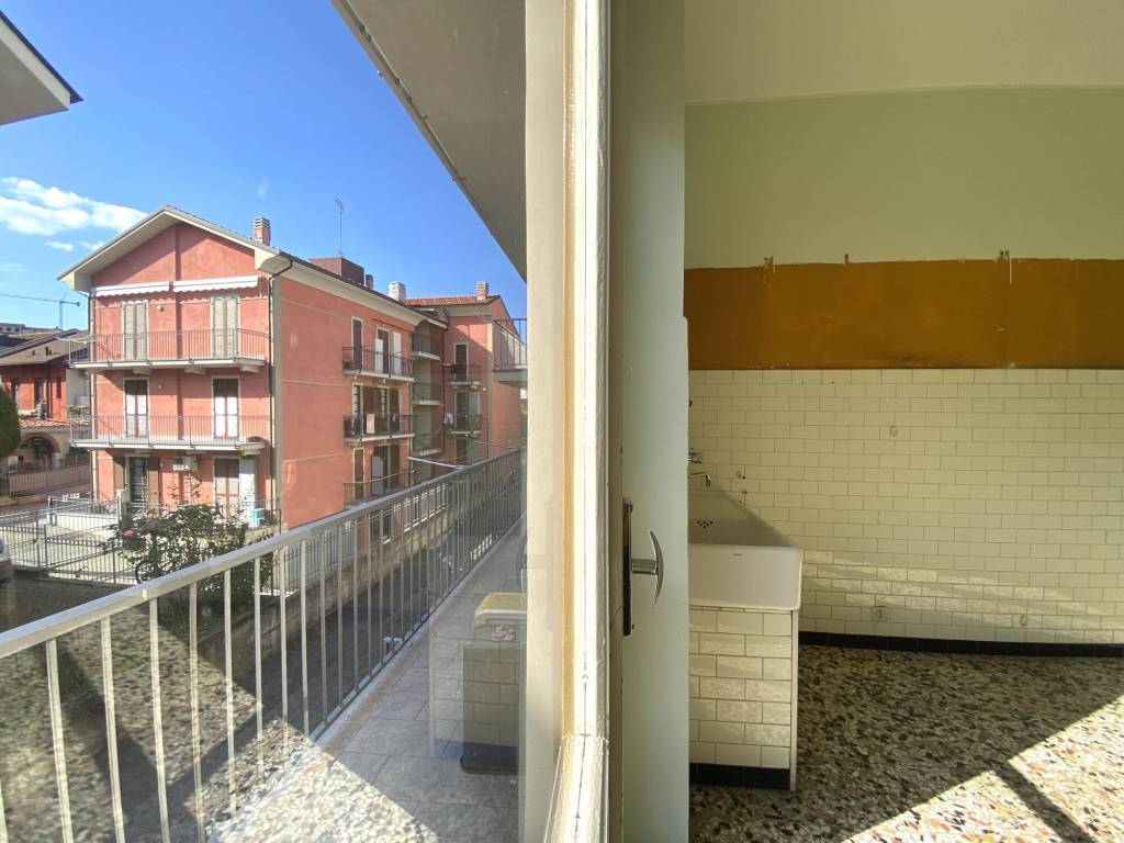 Appartamento a Alba in Via Luigi Cadorna, 47 - Foto 4