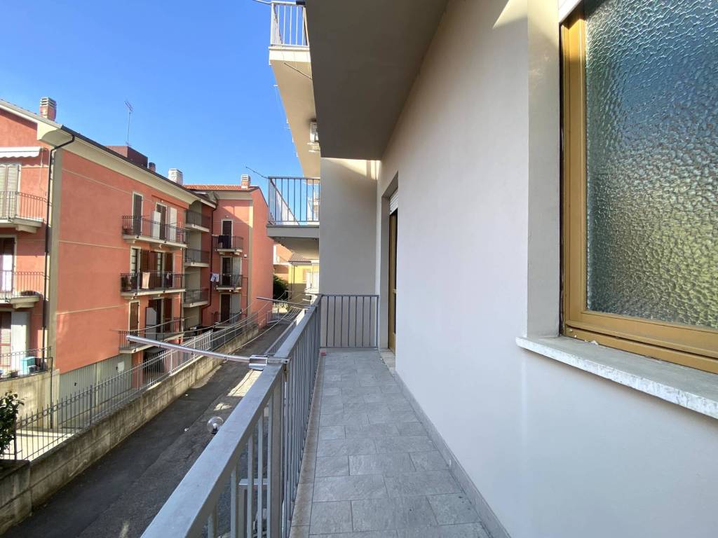 Appartamento a Alba in Via Luigi Cadorna, 47 - Foto 5