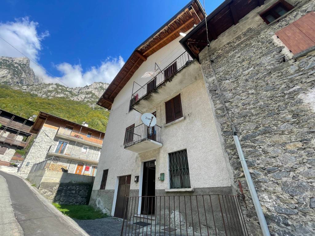 Appartamento a Val masino in Via Bagni - Foto 2