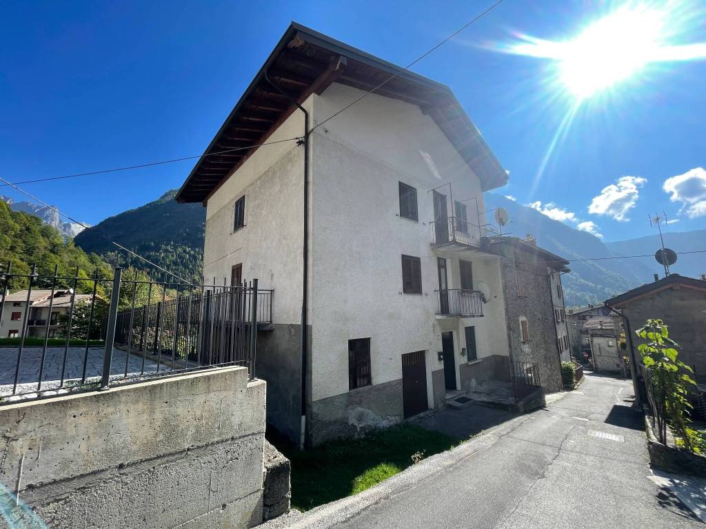 Appartamento a Val masino in Via Bagni - Foto 4