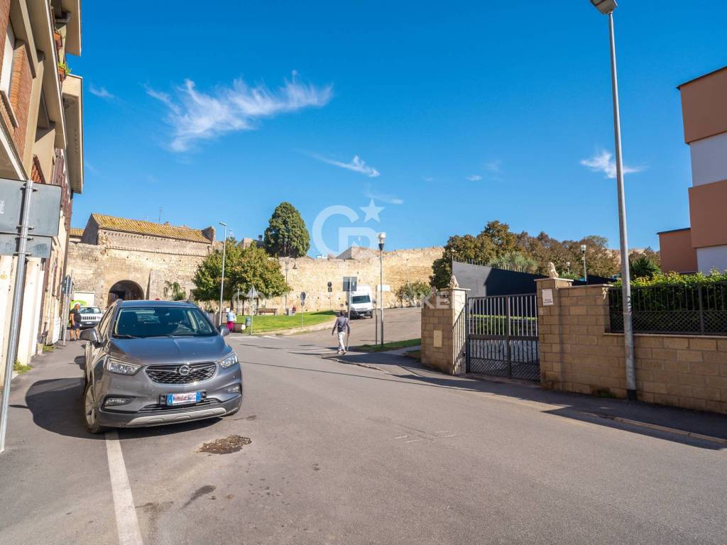 Appartamento a Tarquinia in Via Bruschi Falgari, 5 - Foto 2