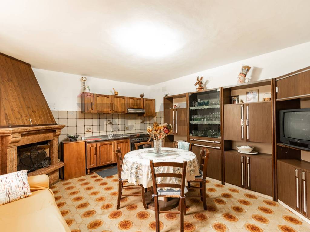 Casa indipendente a Frontone in strada del caprile, 28 - Foto 5