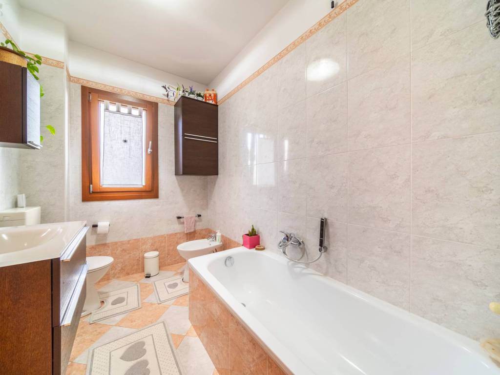 Appartamento a Udine in Via A. Bertiolo, 30 - Foto 4