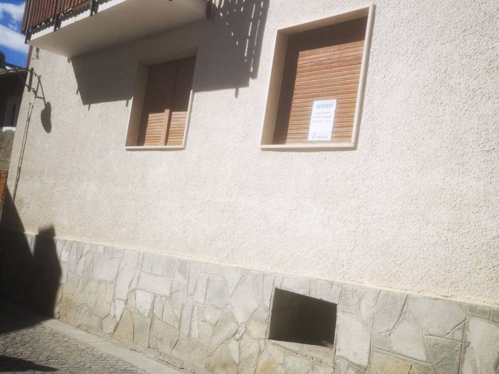 Appartamento a Bardonecchia in Via Camillo Benso di Cavour, 31 - Foto 5