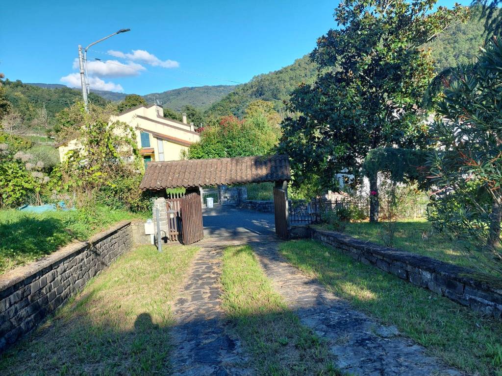 Villa a Sesta godano in Via Scopesi - Foto 2