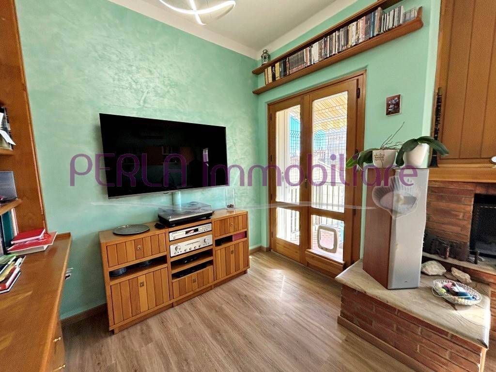 Appartamento a Follonica in Via Bicocchi 99/A - Foto 5