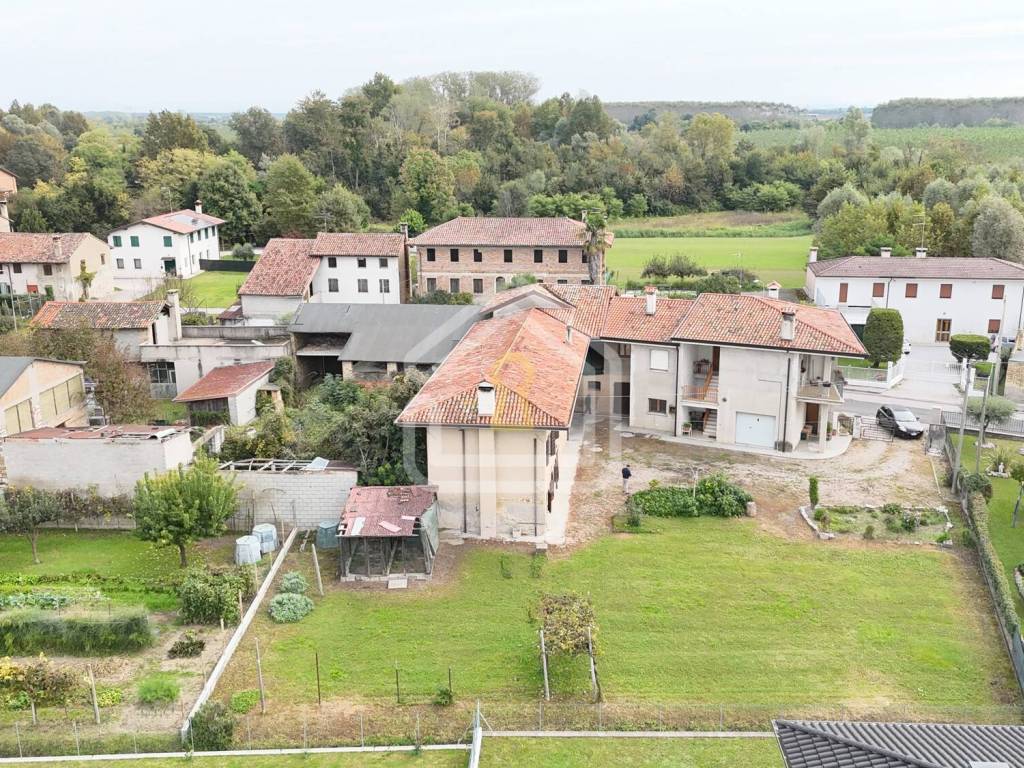Rustico / casale a Rivignano teor in Via Vittorio Emanuele III, 90 - Foto 3