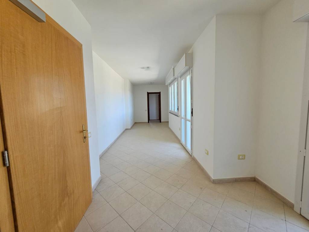 Appartamento a Iglesias in Via Carlo Alberto Dalla Chiesa - Foto 2