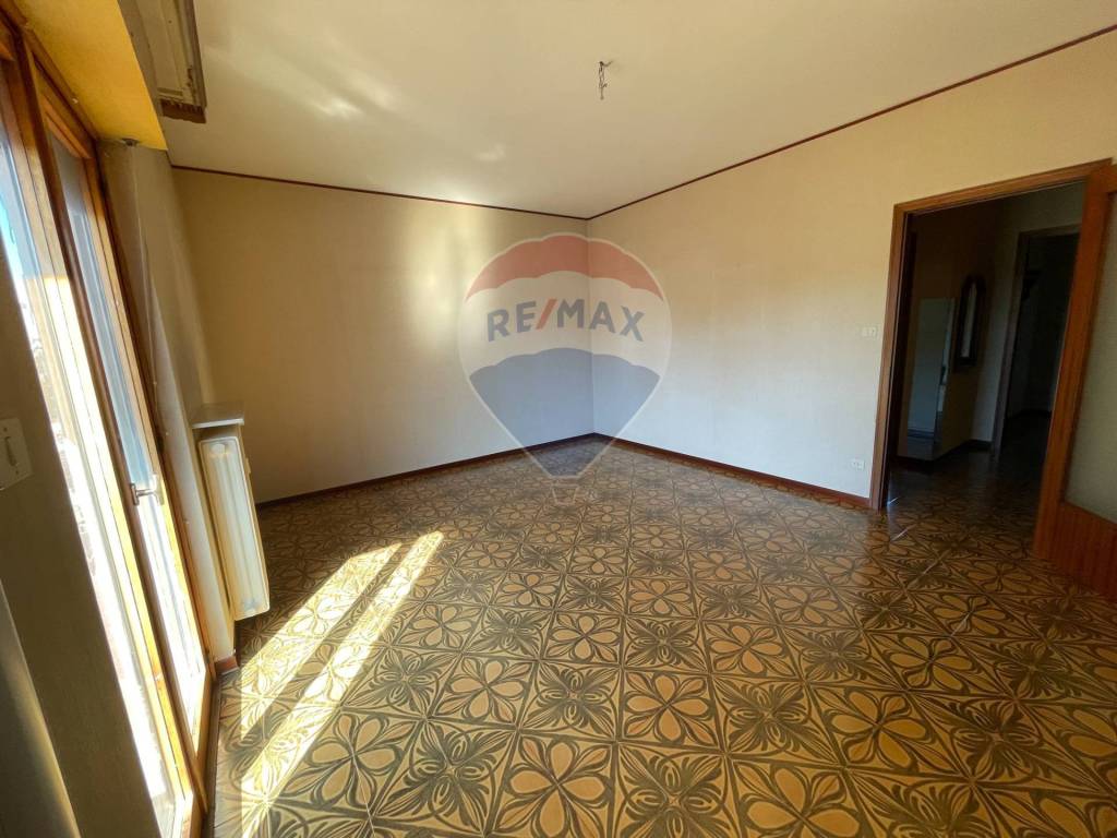 Appartamento a Monfalcone in VIA SAN'T ELIA, 10 - Foto 2