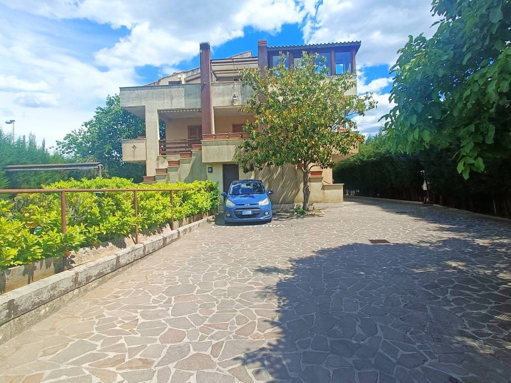 Villa a Capena in Via Traversa del Grillo - Foto 2