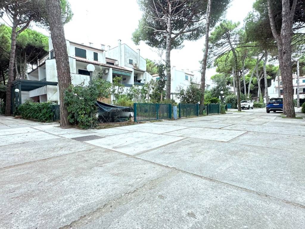 Villa a Comacchio in Viale Giordano, 57 - Foto 2