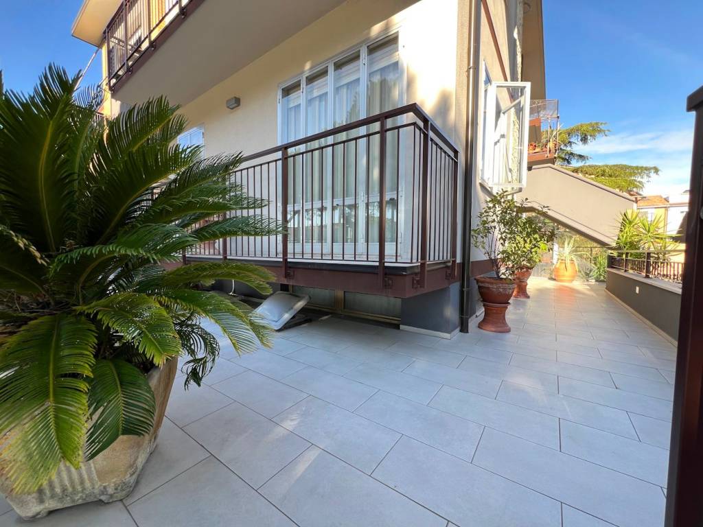 Villa a Pesaro in Via Solferino, 48 - Foto 2